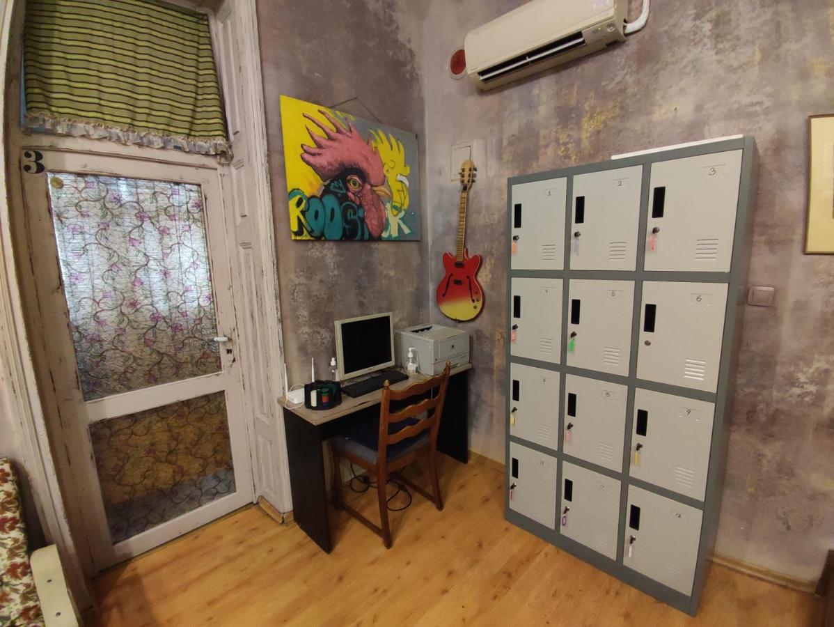 Rooster Hostel Veliko Tarnovo Eksteriør billede