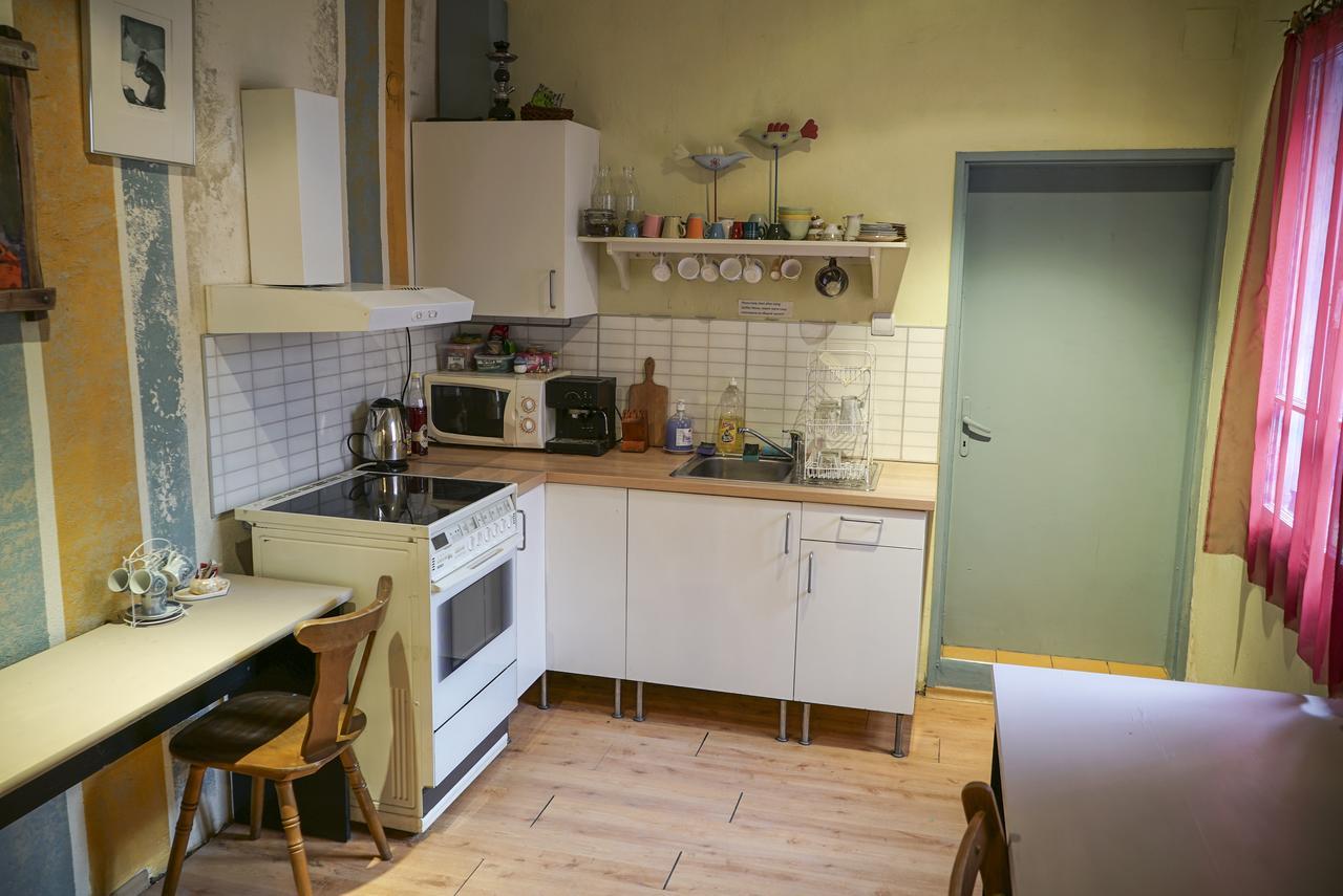 Rooster Hostel Veliko Tarnovo Eksteriør billede