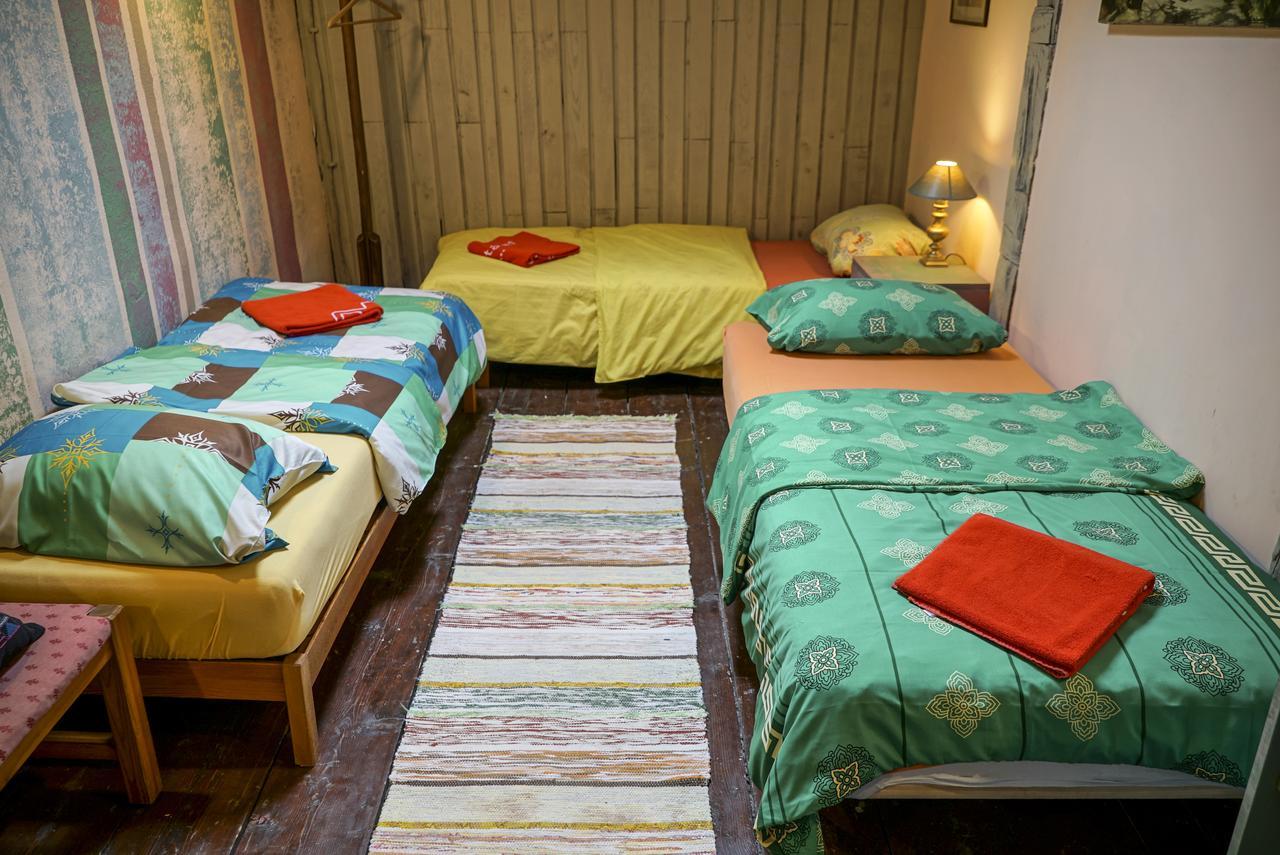 Rooster Hostel Veliko Tarnovo Eksteriør billede