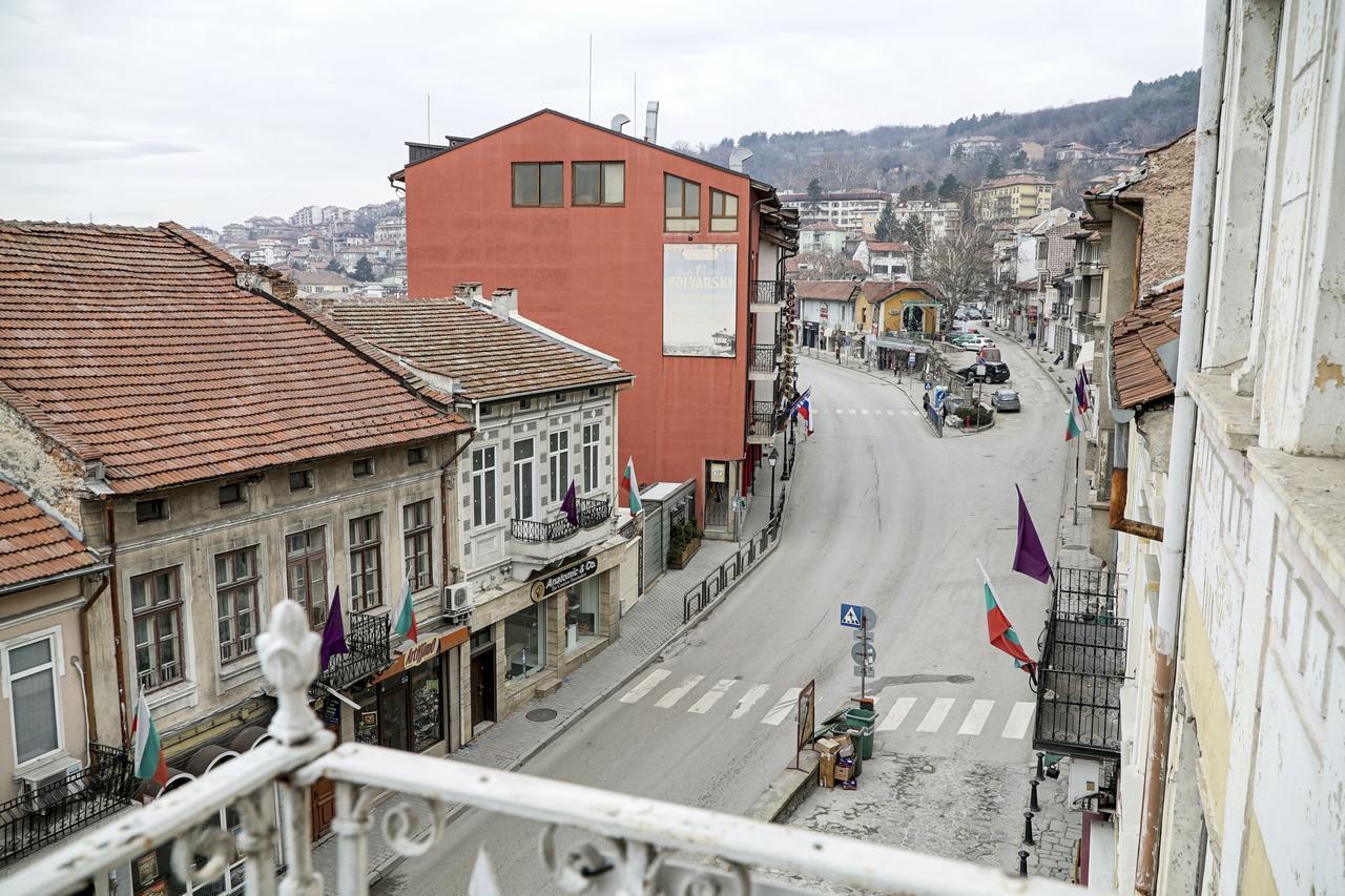 Rooster Hostel Veliko Tarnovo Eksteriør billede