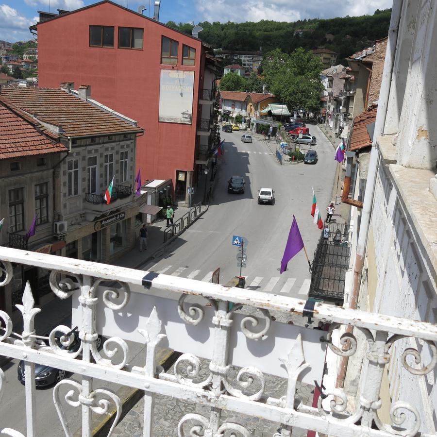 Rooster Hostel Veliko Tarnovo Eksteriør billede