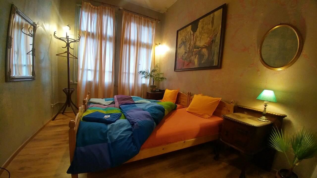 Rooster Hostel Veliko Tarnovo Eksteriør billede