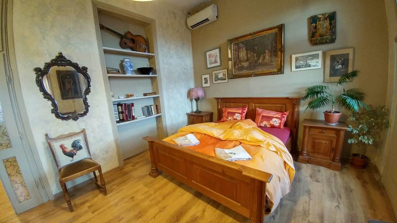 Rooster Hostel Veliko Tarnovo Eksteriør billede